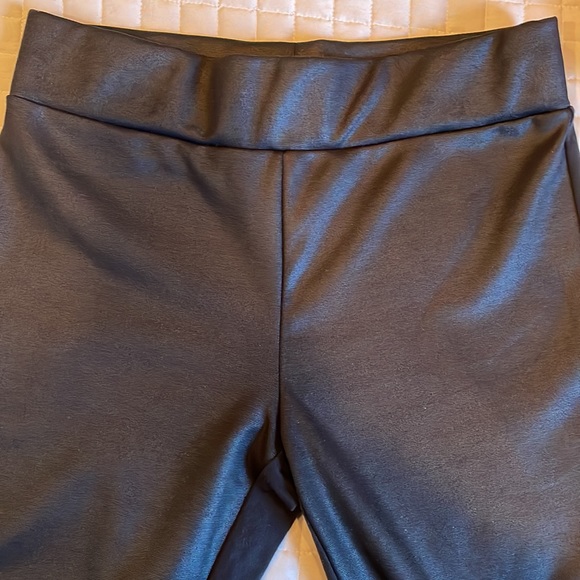 Matty M Pants - Matty M Ladies' Faux Leather Front Legging